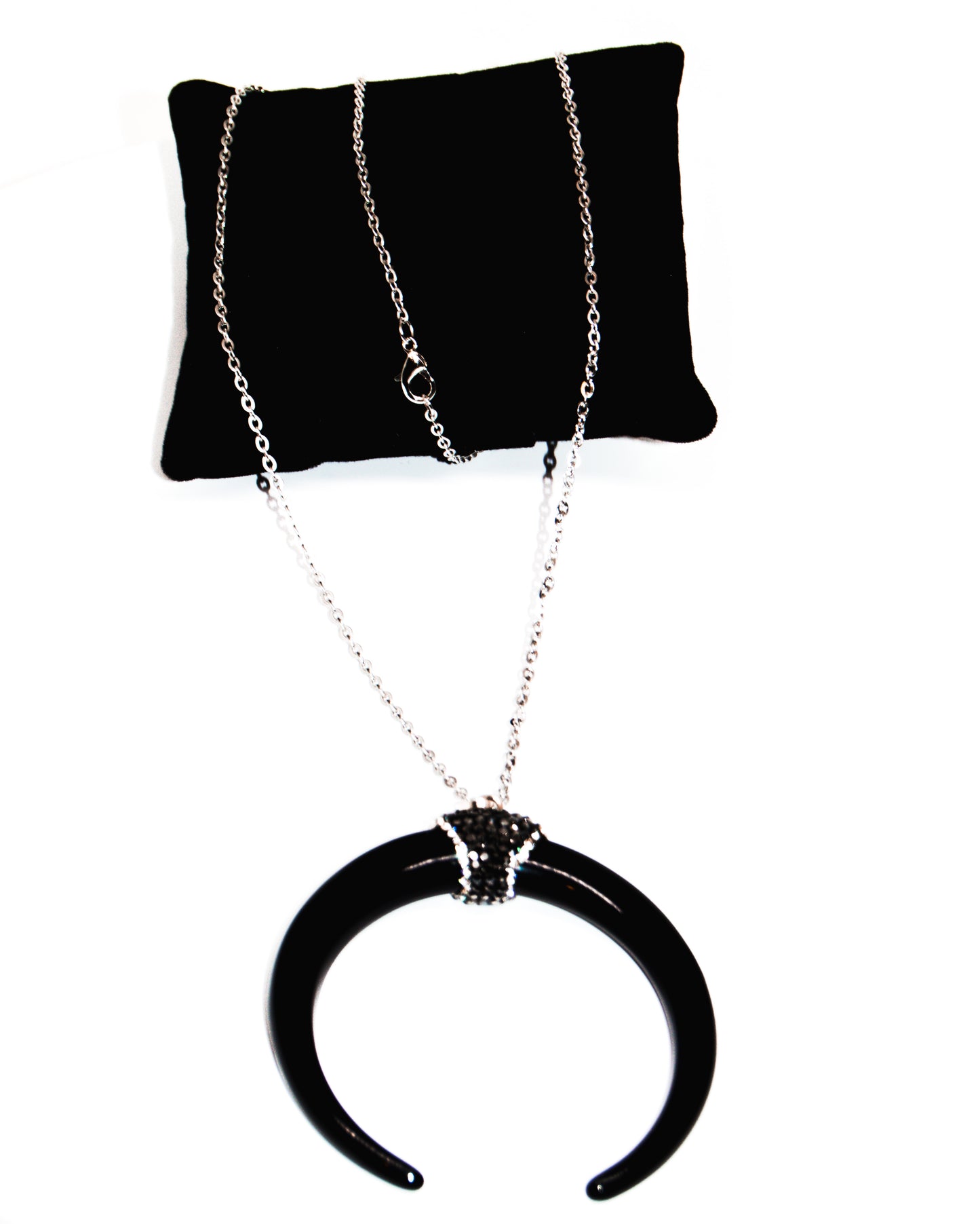 Black Pendant Necklace